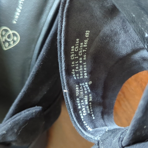 Black flat mules BC size 9 - Picture 5 of 5